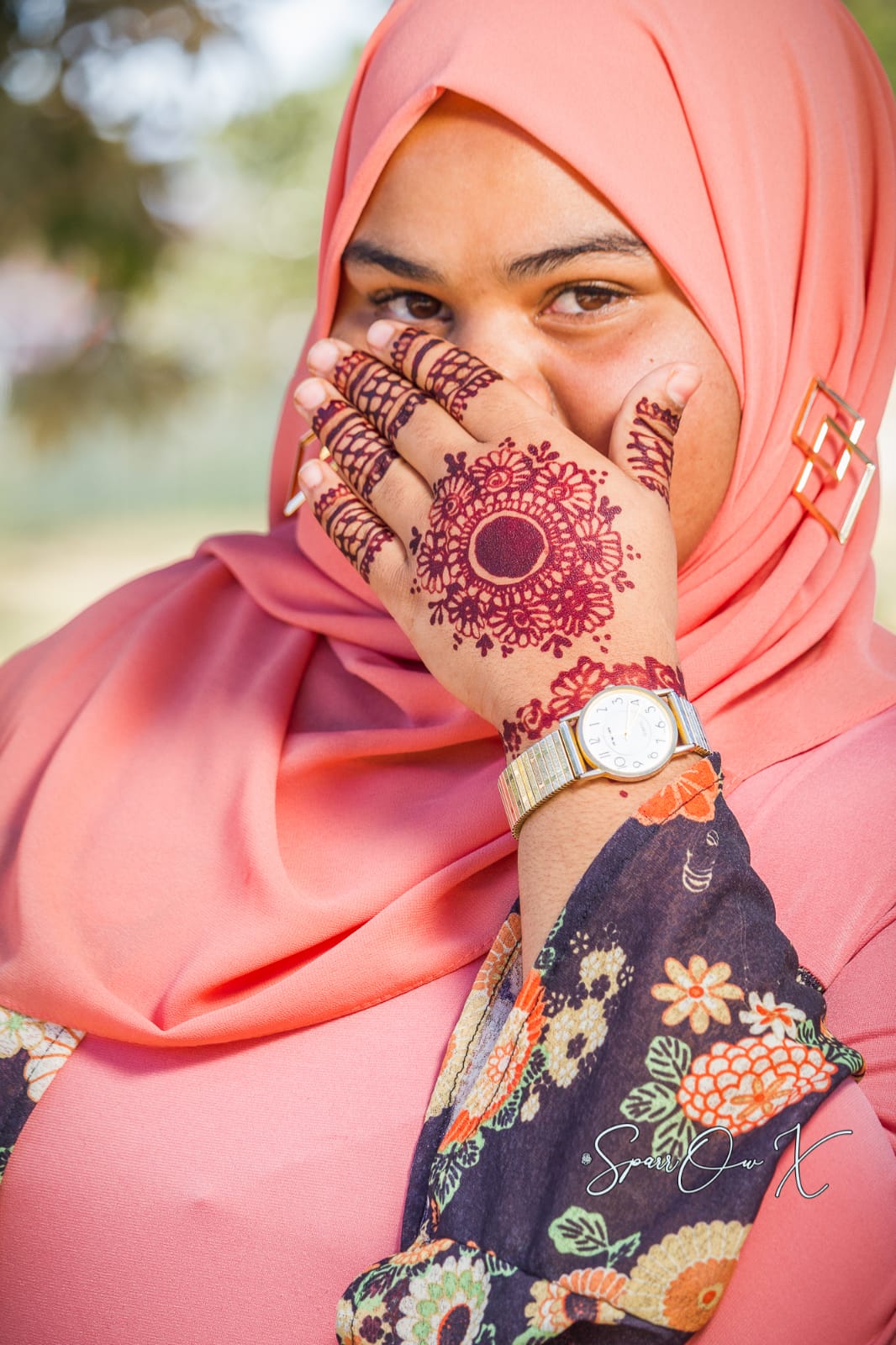 Henna Hands